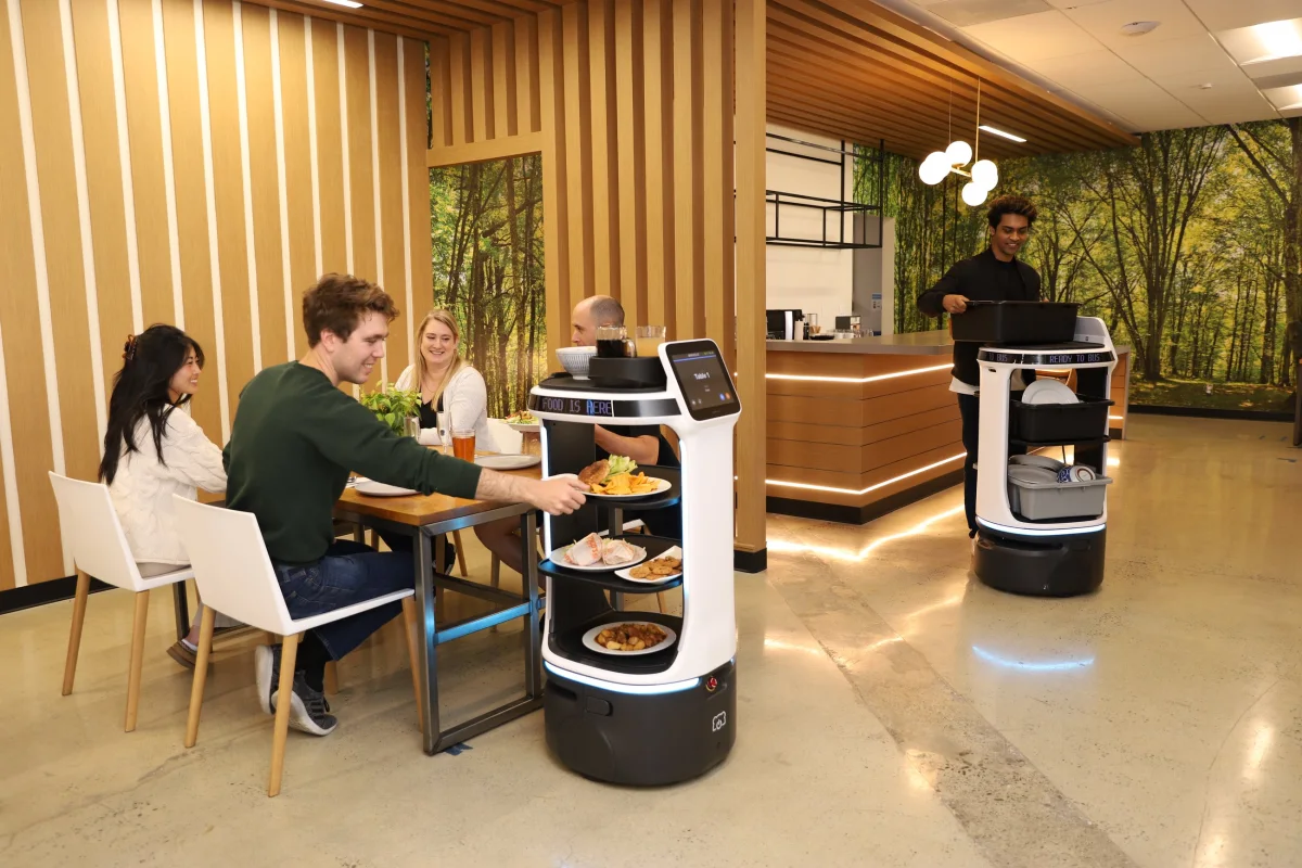 Integrated Desktop Service Robots