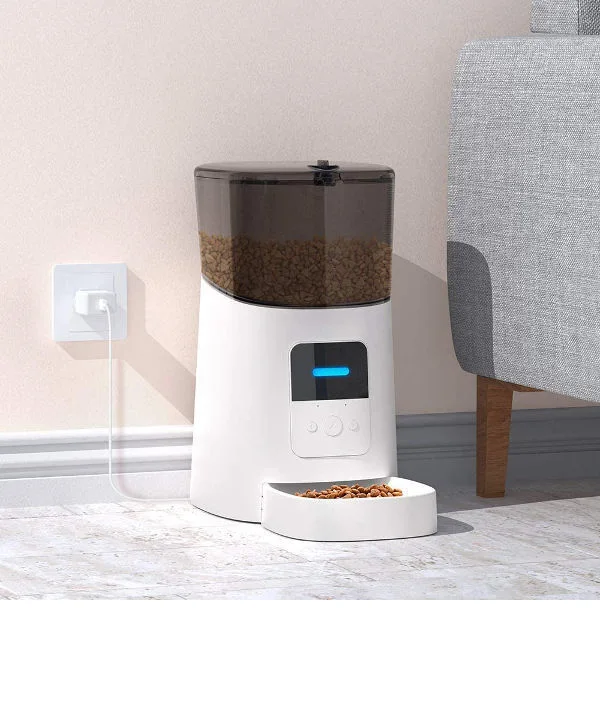 Smart Pet Feeders