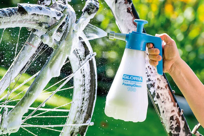 Universal Foam Sprayers