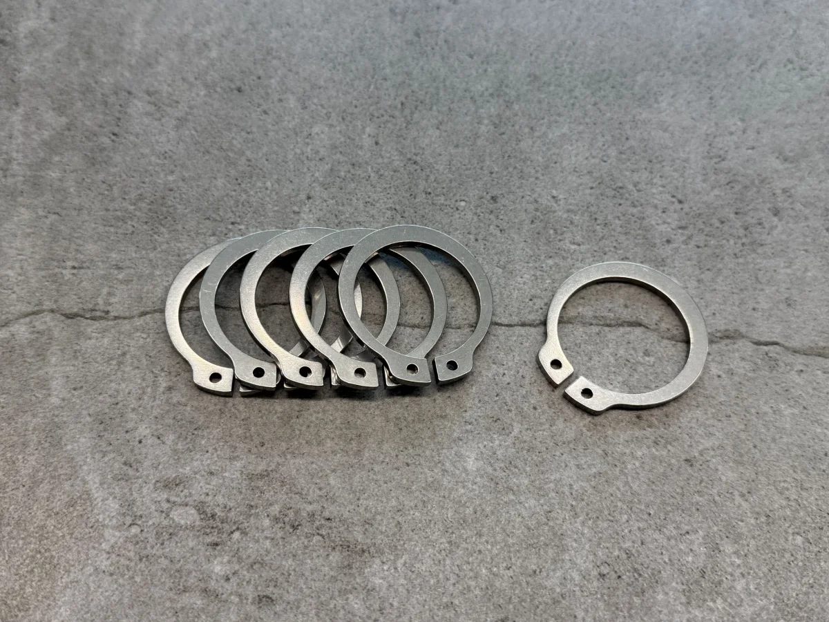 Heavy-Duty Washers & Retaining Rings