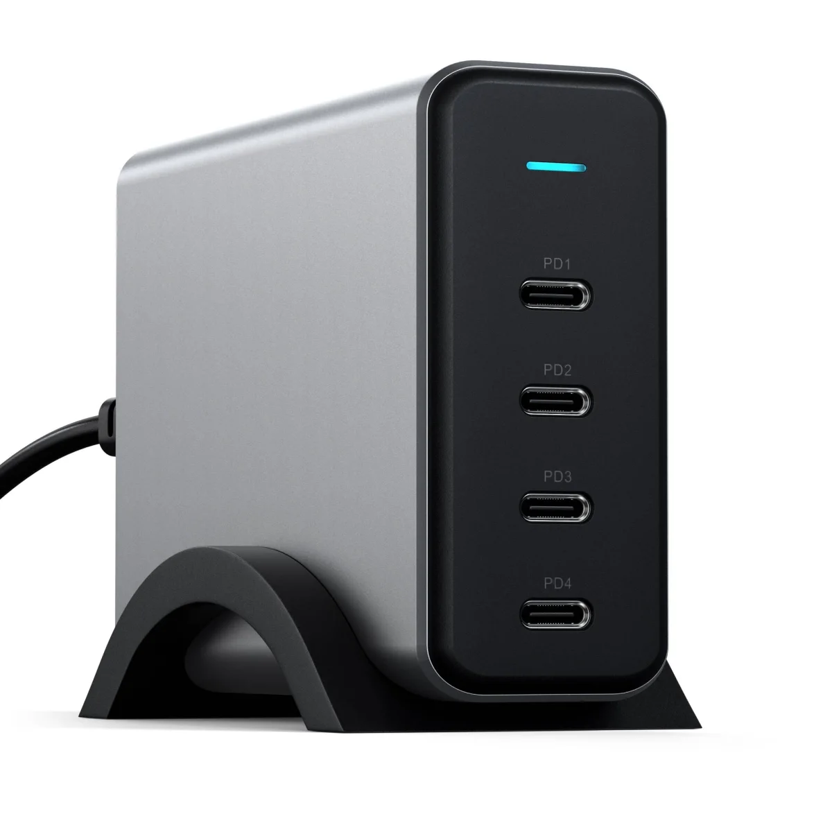 Advanced Desktop Charging Stations
